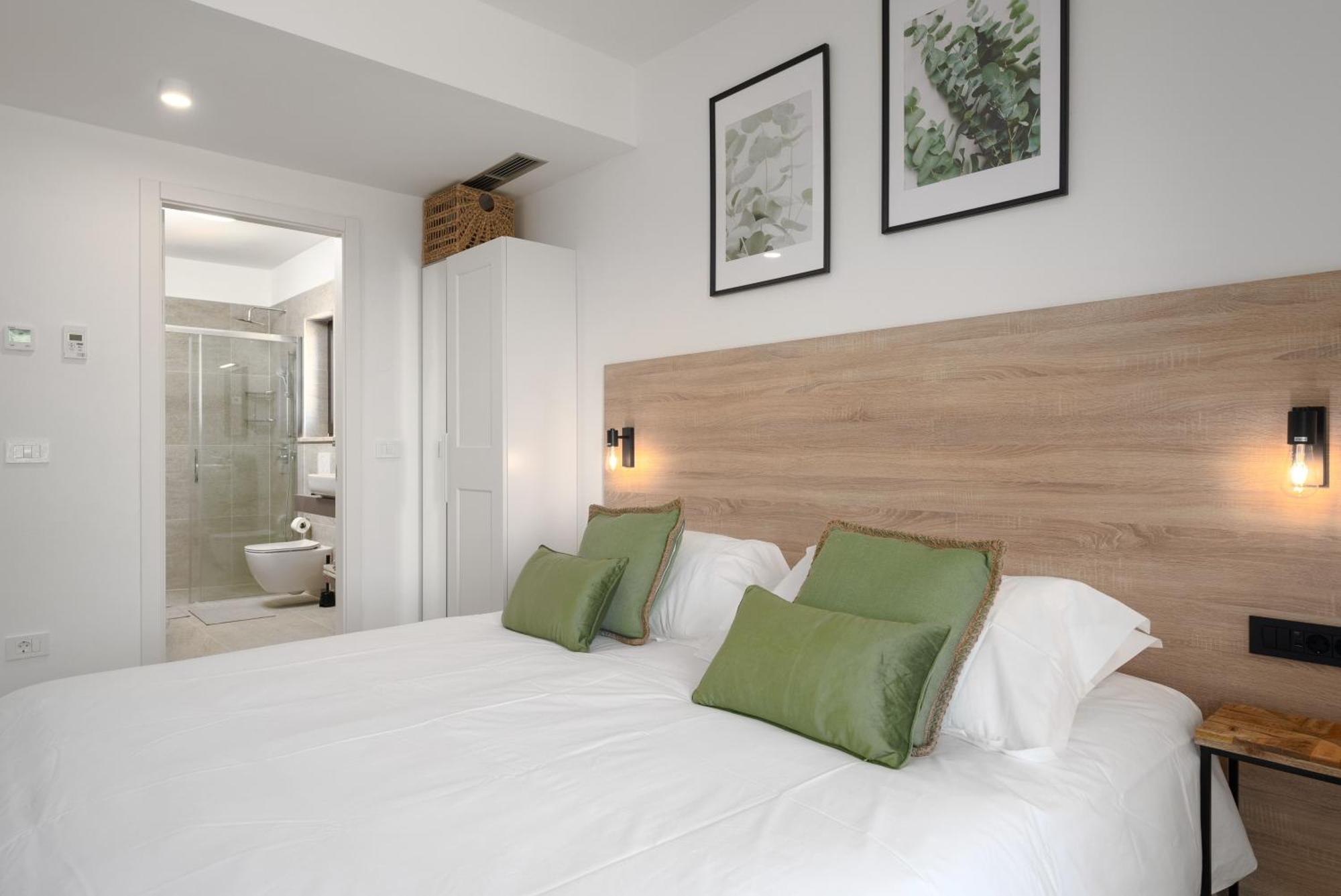 Mit Pool Und Wellness Fuer 8 Personen Ferienhaus *