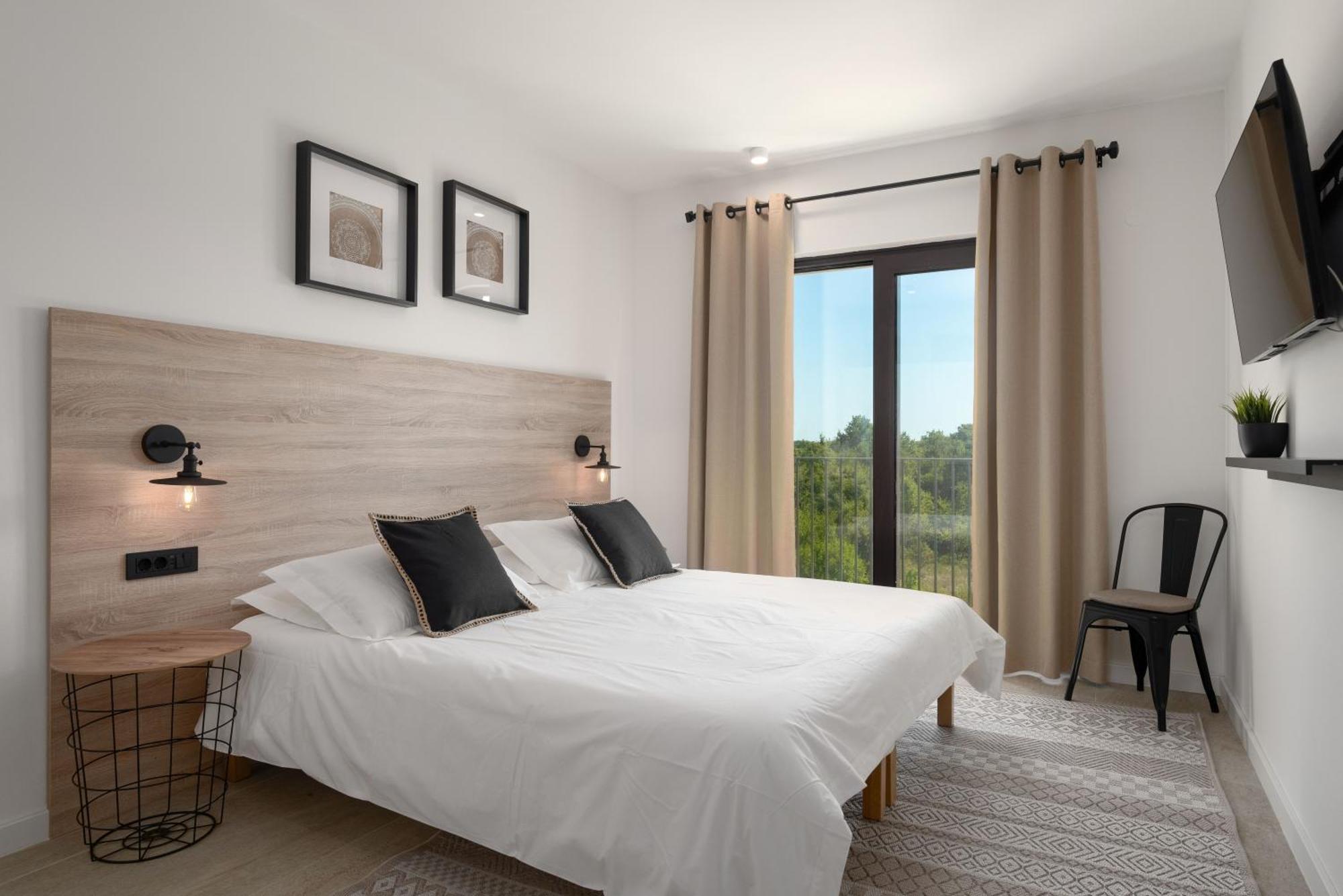 Ferienhaus Mit Pool Und Wellness Fuer 8 Personen Poreč